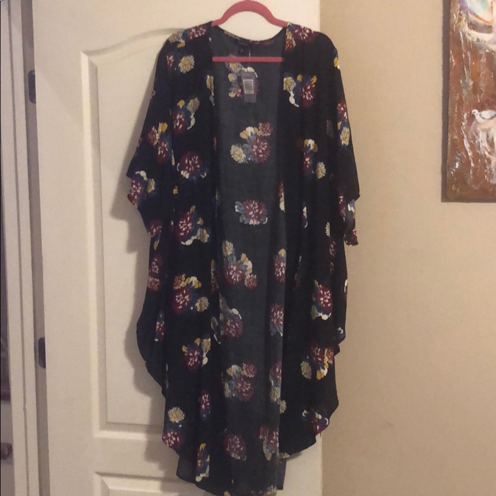 Black Flower Kimono